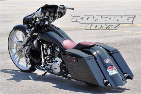 harley davidson stretched bags and fender|custom harley baggers.